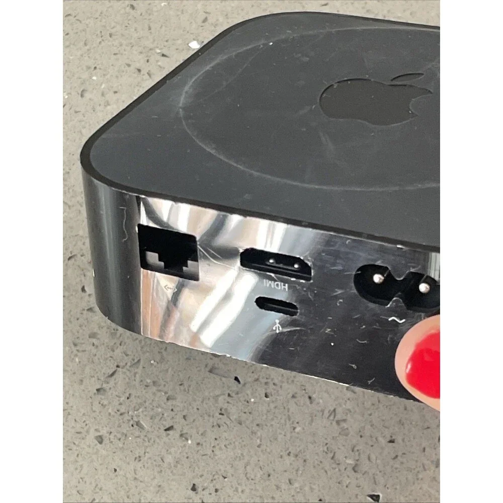 Apple TV A1625 32GB 4th Gen HD Media Streamer Unit Only Tested
